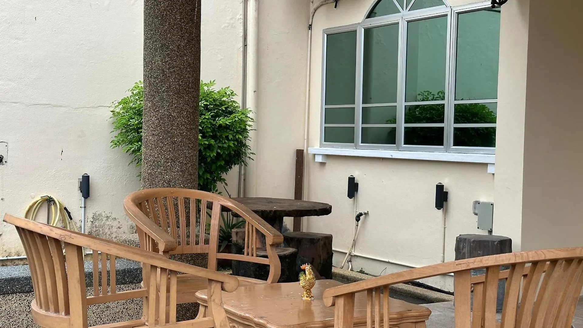 Spacious Air Terjun Semi-D 7Br 21Pax George Town 0*,