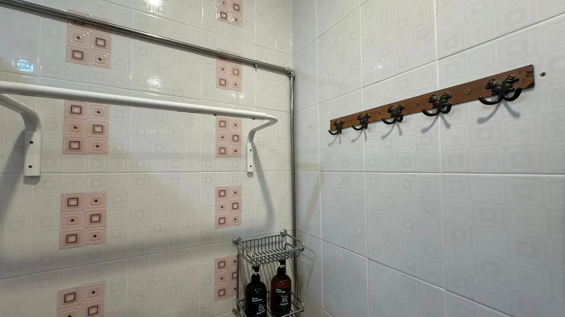 Holiday home Spacious Air Terjun Semi-D 7Br 21Pax George Town